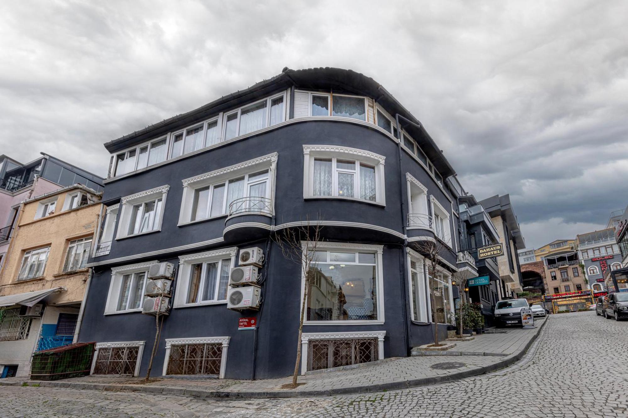 Bahaus Guesthouse Hostel Istanbul Exterior foto